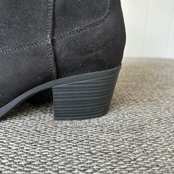 Old Navy Ankle Boots - Picture 3 of 5